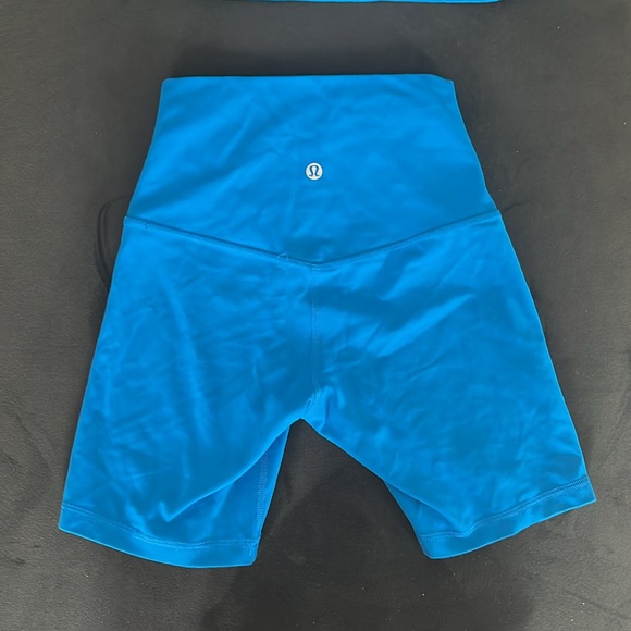 Lululemon Poolside Set - Picture 3 of 7